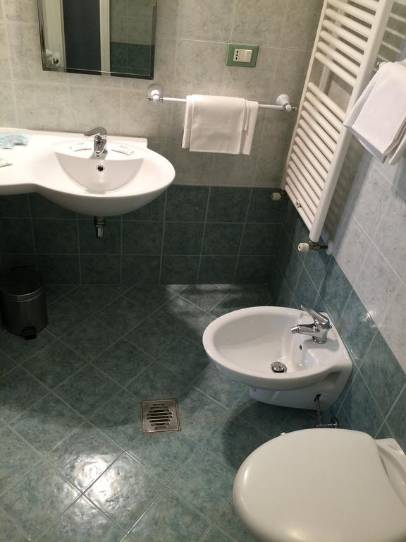 Casa Carra Otel Roma Dış mekan fotoğraf